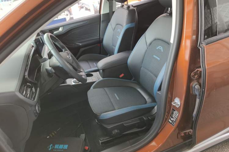 Used Ford Focus 2021 EcoBoost 180 Automatic Hunter Edition Left Front Seat