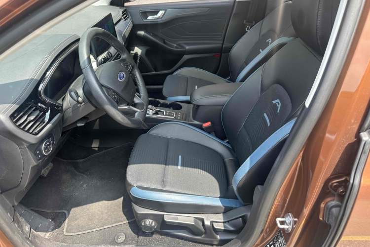 Used Ford Focus 2021 EcoBoost 180 Automatic Hunter Edition Left Front Seat