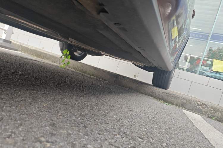 Used Ford Focus 2021 EcoBoost 180 Automatic Hunter Edition Left Side Sill
