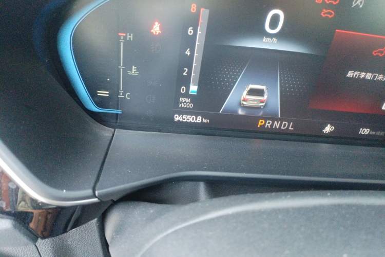 Used Ford Focus 2021 EcoBoost 180 Automatic Hunter Edition Odometer Close Up