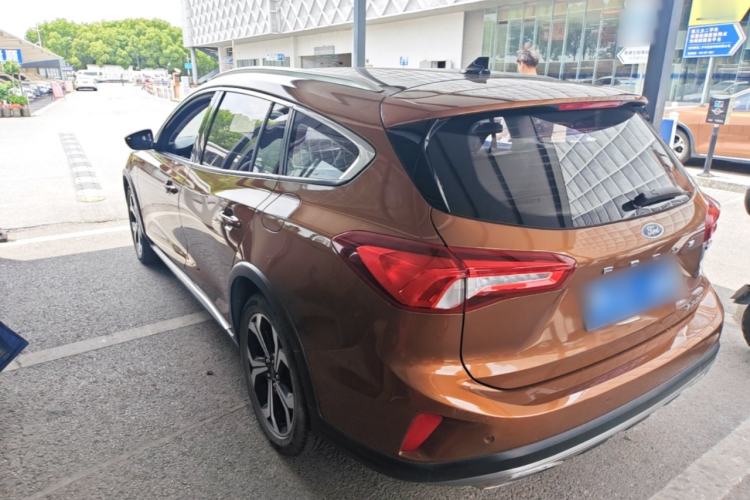 Used Ford Focus 2021 EcoBoost 180 Automatic Hunter Edition Rear Left 45 Deg