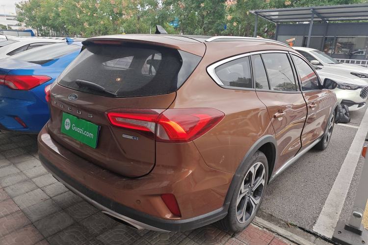 Used Ford Focus 2021 EcoBoost 180 Automatic Hunter Edition Rear Right 45 Deg