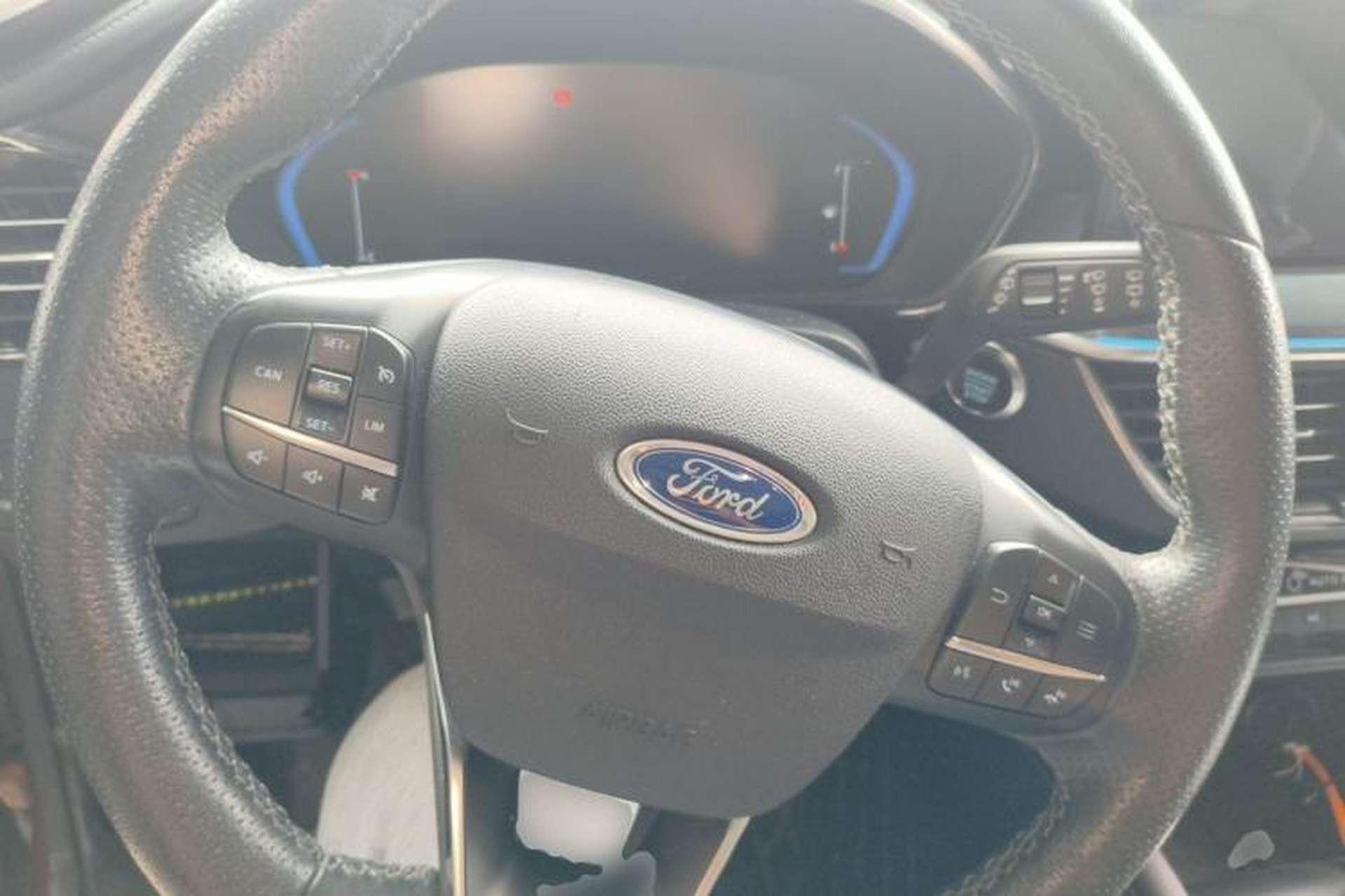 Used Ford Focus 2021 EcoBoost 180 Automatic Hunter Edition Steering Wheel