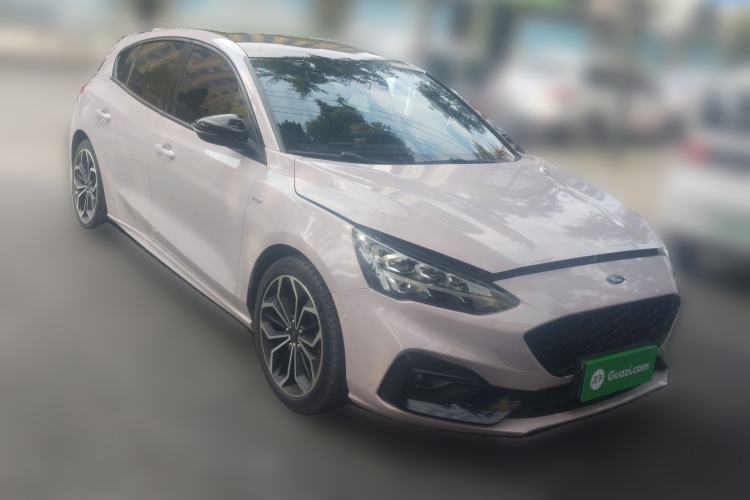 Used Ford Focus 2021 Hatchback EcoBoost 180 Automatic ST Line Front Right 45 Deg