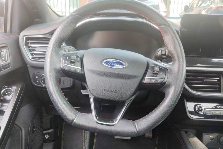 Used Ford Focus 2021 Hatchback EcoBoost 180 Automatic ST Line Steering Wheel