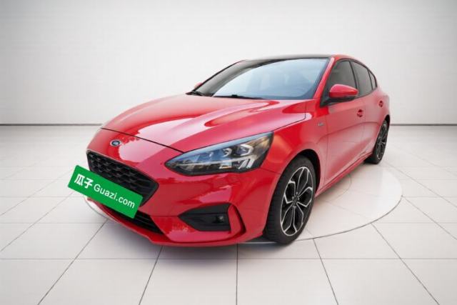 Ford Focus 2021 Sedan EcoBoost 180 Automatic ST Line с пробегом