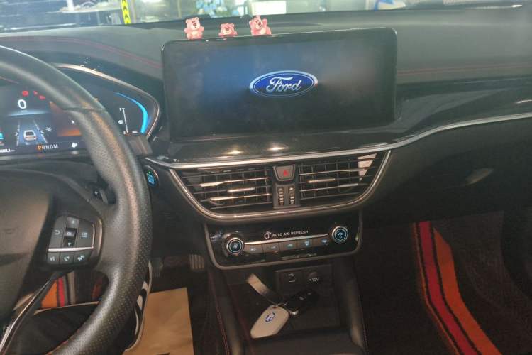 Used Ford Focus 2021 Sedan EcoBoost 180 Automatic ST Line Audio And AC Panel