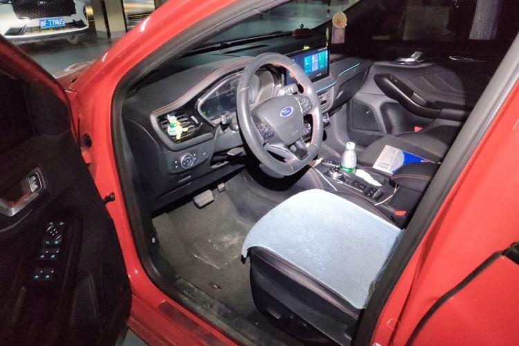 Used Ford Focus 2021 Sedan EcoBoost 180 Automatic ST Line Driver Seat