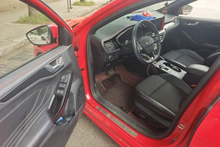 Used Ford Focus 2021 Hatchback EcoBoost 180 Automatic ST Line Driver Seat
