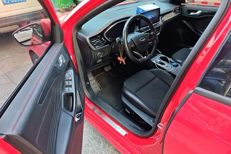 Used Ford Focus 2021 Hatchback EcoBoost 180 Automatic ST Line Driver Seat