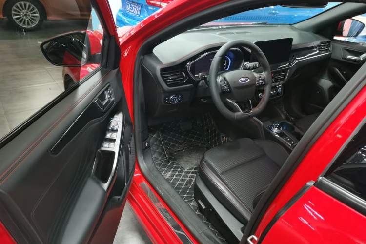 Used Ford Focus 2021 Hatchback EcoBoost 180 Automatic ST Line Driver Seat