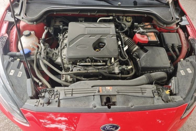 Used Ford Focus 2021 Hatchback EcoBoost 180 Automatic ST Line Engine Bay