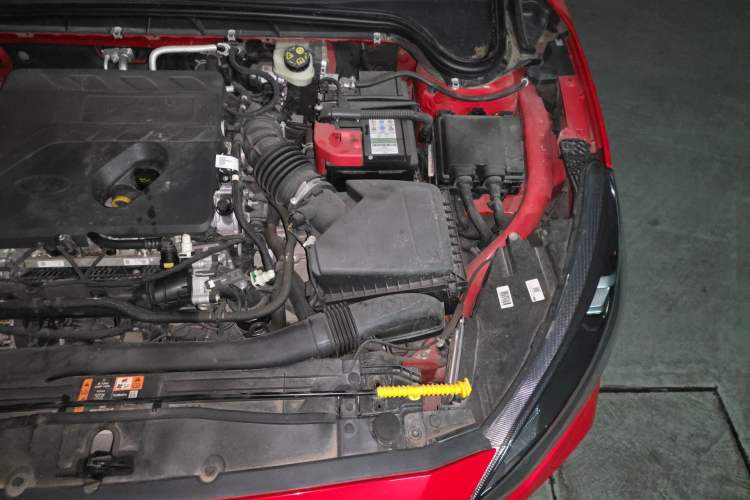 Used Ford Focus 2021 Hatchback EcoBoost 180 Automatic ST Line Engine Bay Left