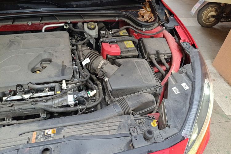 Used Ford Focus 2021 Hatchback EcoBoost 180 Automatic ST Line Engine Bay Left