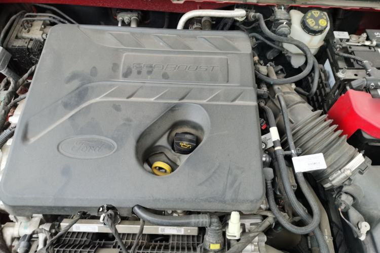 Used Ford Focus 2021 Hatchback EcoBoost 180 Automatic ST Line Engine Bay