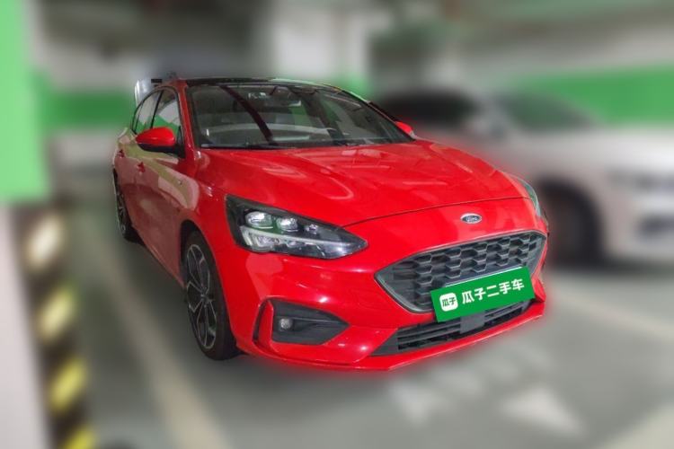 Used Ford Focus 2021 Hatchback EcoBoost 180 Automatic ST Line Exterior 2