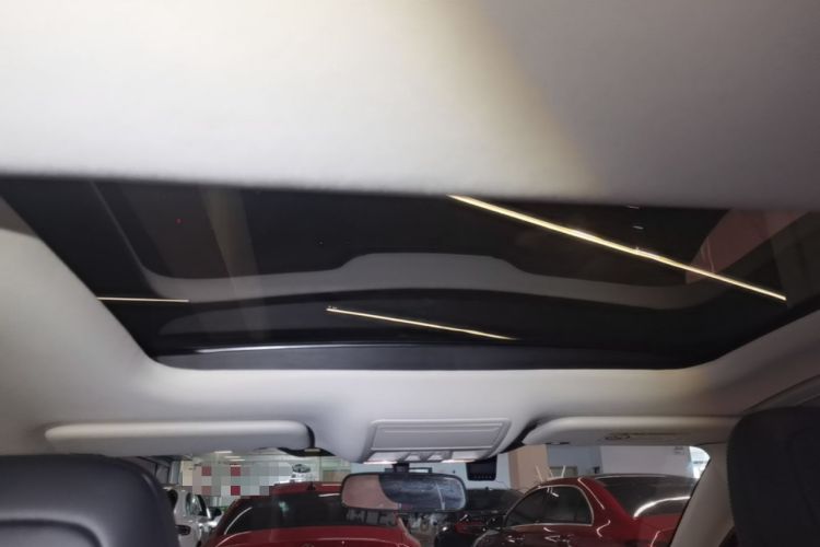 Used Ford Focus 2021 Hatchback EcoBoost 180 Automatic Titanium Edition Headliner