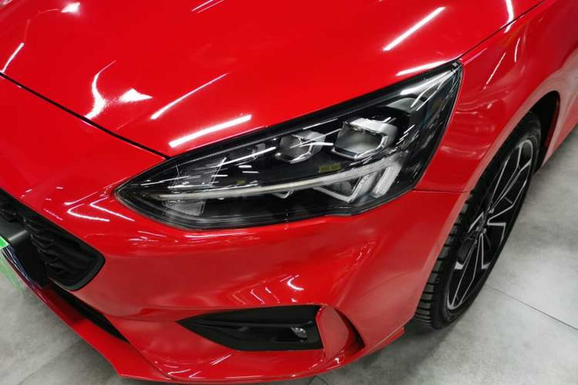Used Ford Focus 2021 Hatchback EcoBoost 180 Automatic ST Line Left Front Headlight