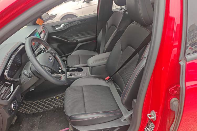 Used Ford Focus 2021 Hatchback EcoBoost 180 Automatic ST Line Left Front Seat