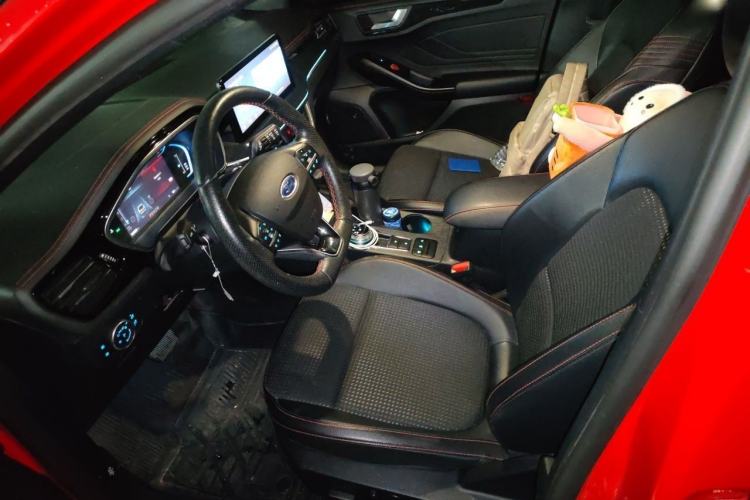 Used Ford Focus 2021 Hatchback EcoBoost 180 Automatic ST Line Left Front Seat