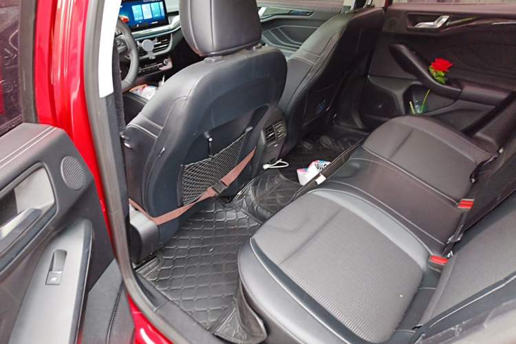 Used Ford Focus 2021 Hatchback EcoBoost 180 Automatic Titanium Edition Left Rear Seat