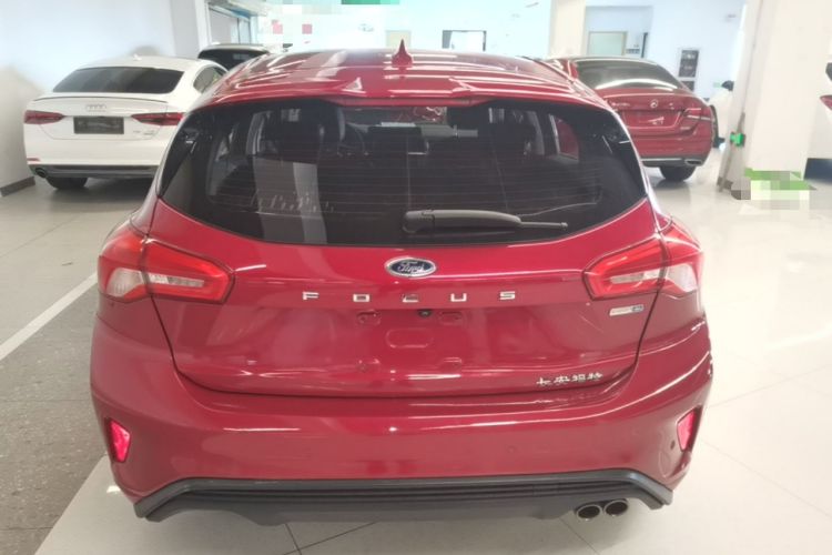 Used Ford Focus 2021 Hatchback EcoBoost 180 Automatic Titanium Edition Rear