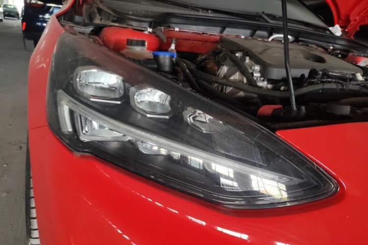 Used Ford Focus 2021 Hatchback EcoBoost 180 Automatic ST Line Right Front Headlight