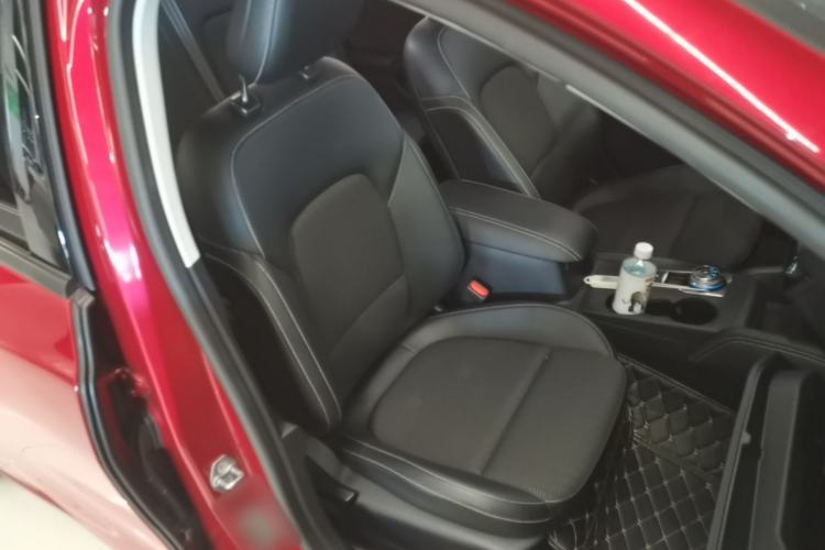 Used Ford Focus 2021 Hatchback EcoBoost 180 Automatic Titanium Edition Right Front Seat