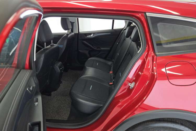 Used Ford Focus 2021 EcoBoost 180 Automatic Hunter Edition Right Rear Seat