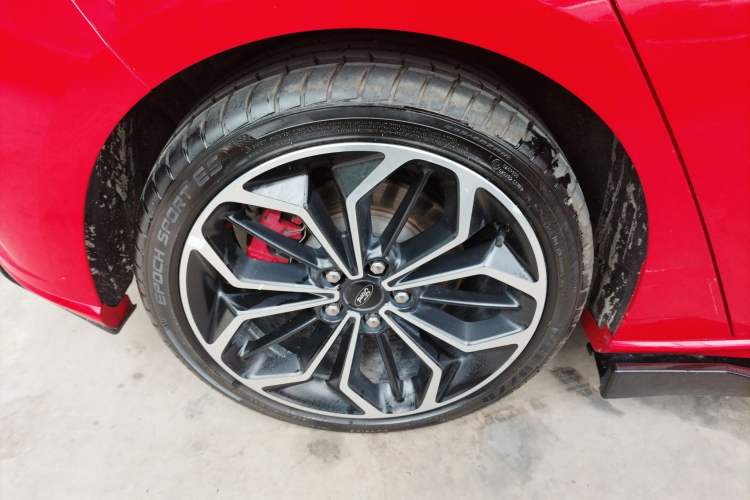 Used Ford Focus 2021 Hatchback EcoBoost 180 Automatic ST Line Right Rear Wheel Hub