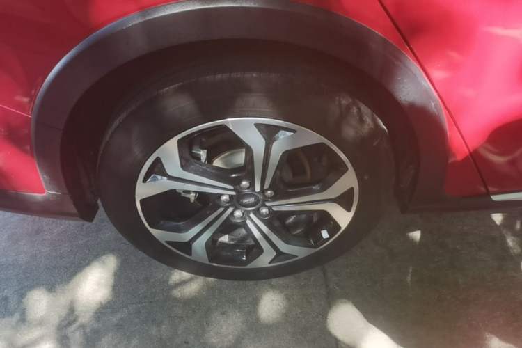 Used Ford Focus 2021 EcoBoost 180 Automatic Hunter Edition Right Rear Wheel Hub