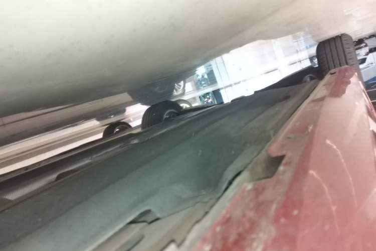 Used Ford Focus 2021 Hatchback EcoBoost 180 Automatic Titanium Edition Right Side Sill