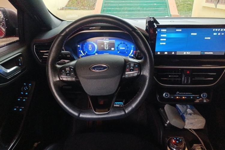 Used Ford Focus 2021 Hatchback EcoBoost 180 Automatic ST Line Steering Wheel