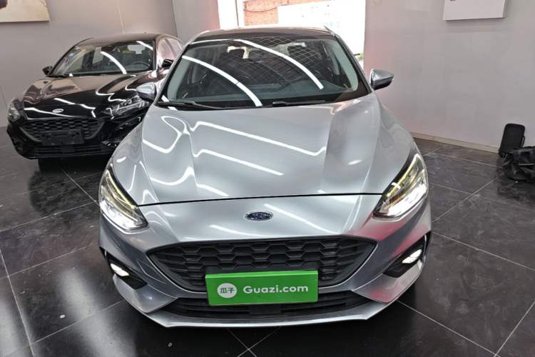 Used Ford Focus 2021 Hatchback EcoBoost 180 Automatic Titanium Edition Front