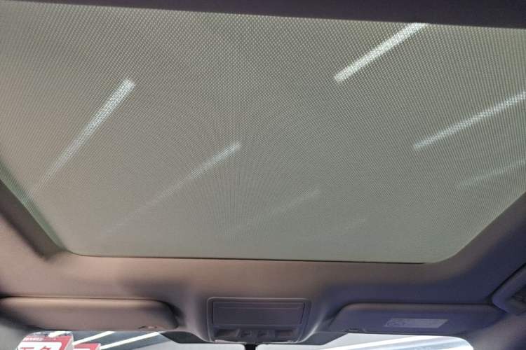 Used Ford Focus 2021 Hatchback EcoBoost 180 Automatic Titanium Edition Headliner