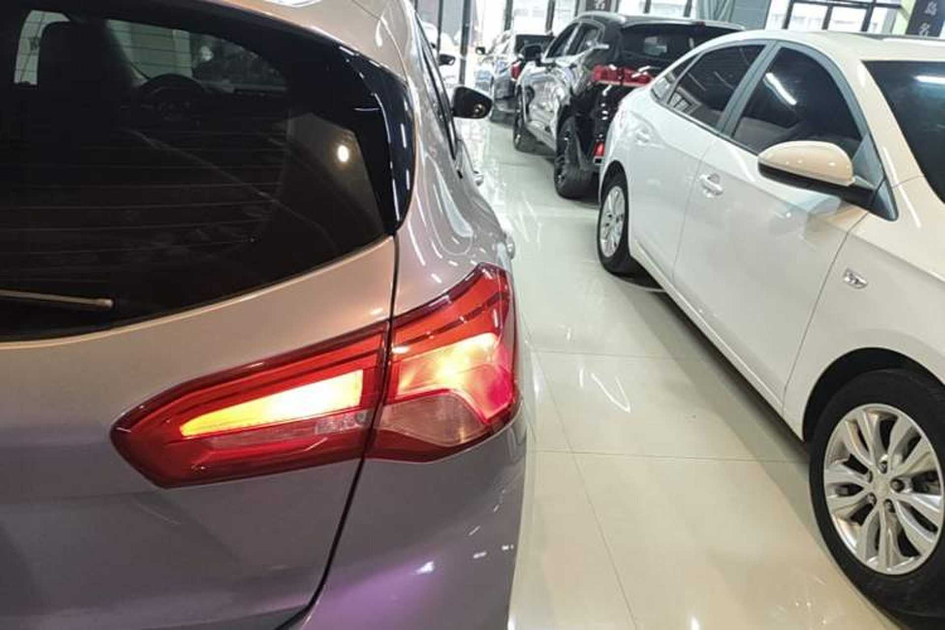 Used Ford Focus 2021 Hatchback EcoBoost 180 Automatic Titanium Edition Right Rear Taillight