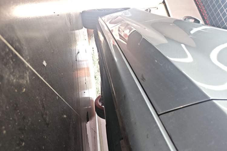 Used Ford Focus 2021 Hatchback EcoBoost 180 Automatic Titanium Edition Right Side Sill