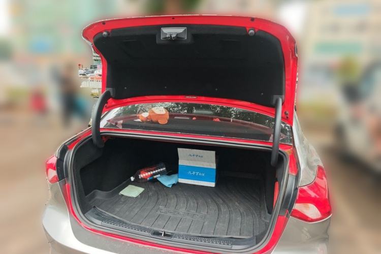 Used Ford Focus 2021 Sedan EcoBoost 180 Automatic ST Line Trunk