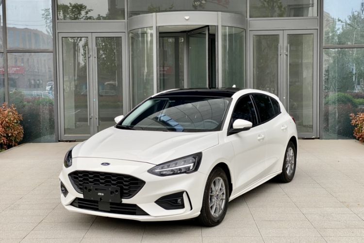 Used Ford Focus 2021 Hatchback EcoBoost 180 Automatic Titanium Edition Guazi used car, China used car export, Used car for sale, Used cars, Cheapest cars for sale