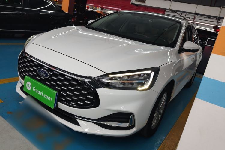 Used Ford Focus 2021 Sedan EcoBoost 180 Automatic Trendy Model Guazi used car, China used car export, Used car for sale, Used cars, Cheapest cars for sale