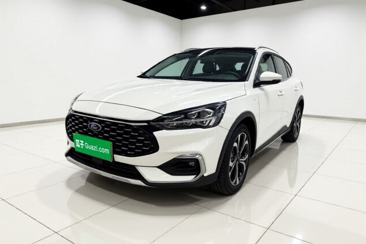 Used Ford Focus 2021 EcoBoost 180 Automatic Hunter Edition Guazi used car, China used car export, Used car for sale, Used cars, Cheapest cars for sale