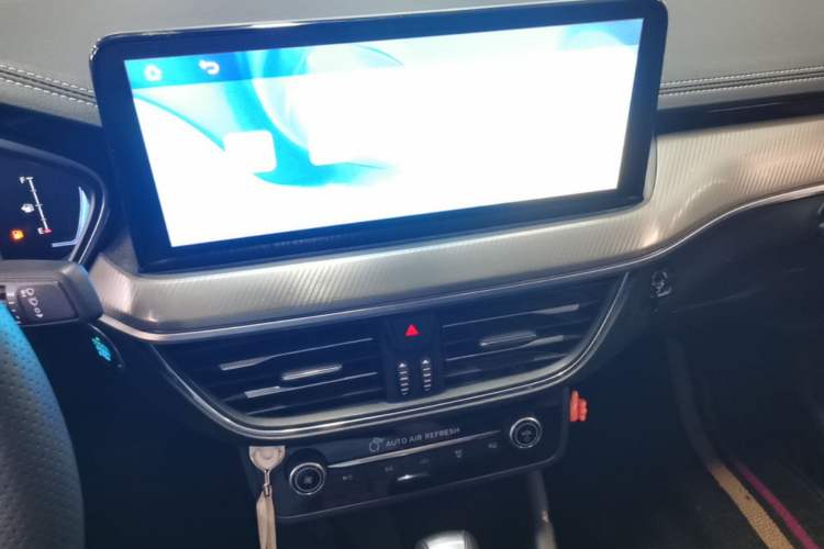 Used Ford Focus 2021 Sedan 1.5L Automatic Sharp Edition Audio And AC Panel