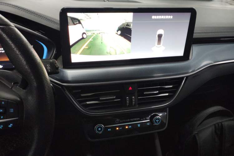 Used Ford Focus 2021 EcoBoost 180 Automatic Hunter Edition Audio And AC Panel