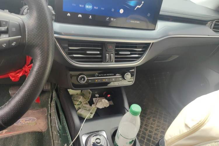 Used Ford Focus 2021 EcoBoost 180 Automatic Hunter Edition Audio And AC Panel