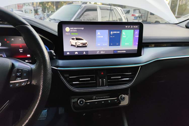 Used Ford Focus 2021 EcoBoost 180 Automatic Hunter Edition Audio And AC Panel