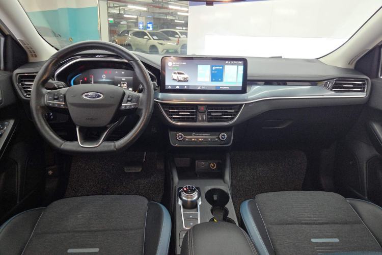Used Ford Focus 2021 EcoBoost 180 Automatic Hunter Edition Center Console