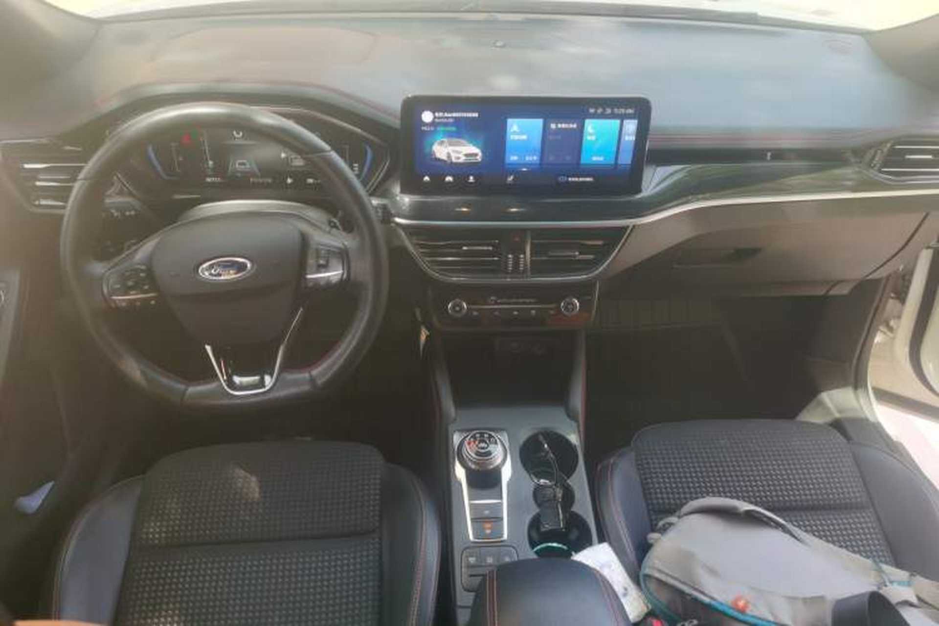 Used Ford Focus 2021 Hatchback EcoBoost 180 Automatic ST Line Center Console