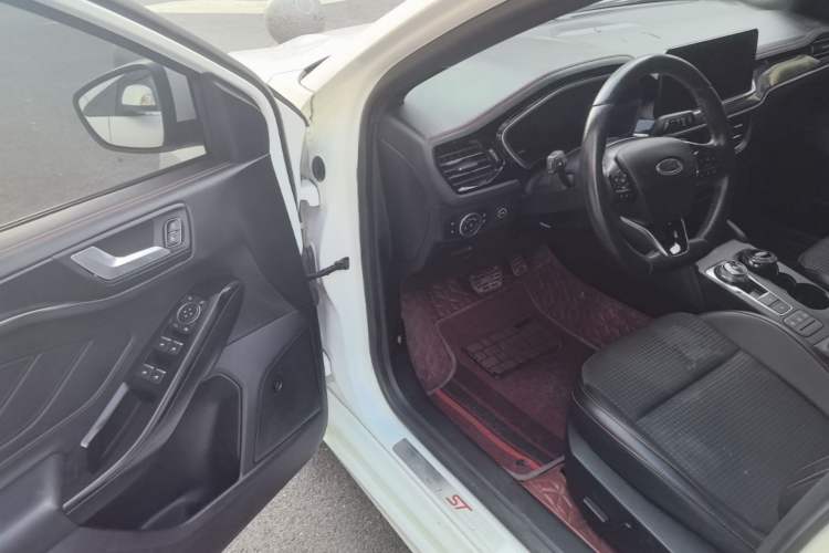 Used Ford Focus 2021 Hatchback EcoBoost 180 Automatic ST Line Driver Seat