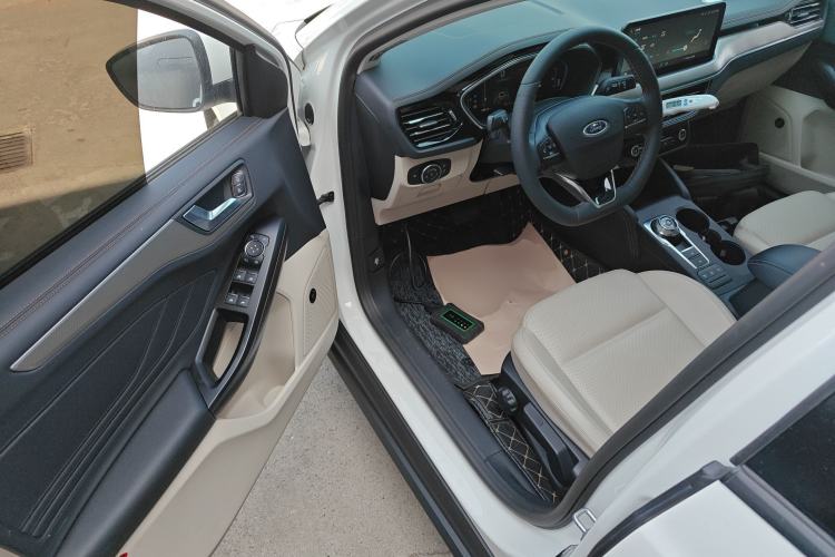 Used Ford Focus 2021 Sedan EcoBoost 180 Automatic Trendy Model Driver Seat