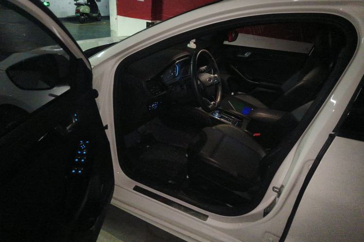 Used Ford Focus 2021 Sedan EcoBoost 180 Automatic ST Line Driver Seat